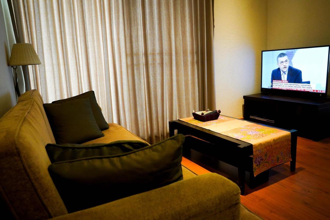 Siam Bright Suite Bangkok Exterior foto